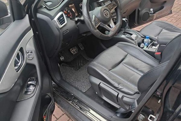 Nissan X-Trail 2017, 52100 км, за 10015 USD - фото 13