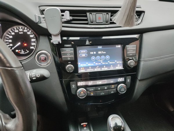 Nissan X-Trail 2017, 54300 км, за 11135 USD - фото 10