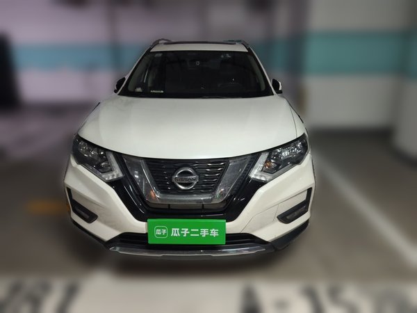 Nissan X-Trail 2017, 96900 км, за 8798 USD