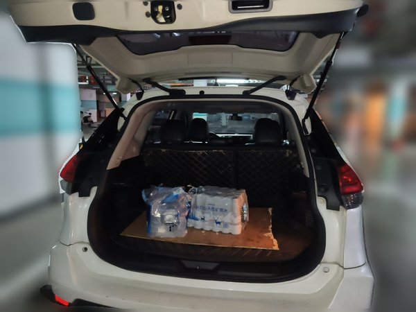 Nissan X-Trail 2017, 96900 км, за 8798 USD - фото 20