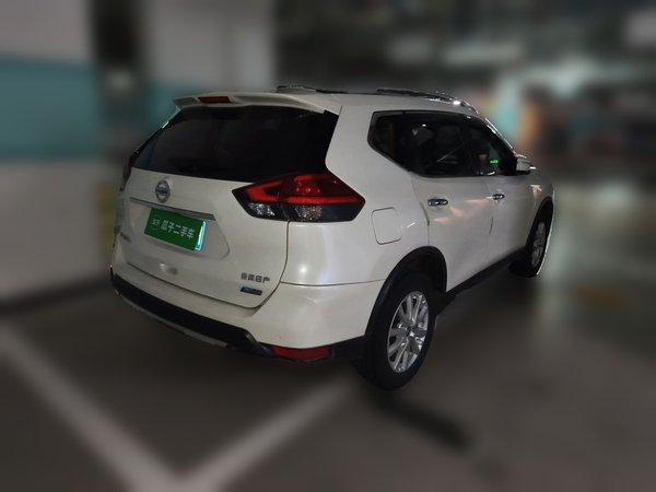 Nissan X-Trail 2017, 96900 км, за 8798 USD - фото 6