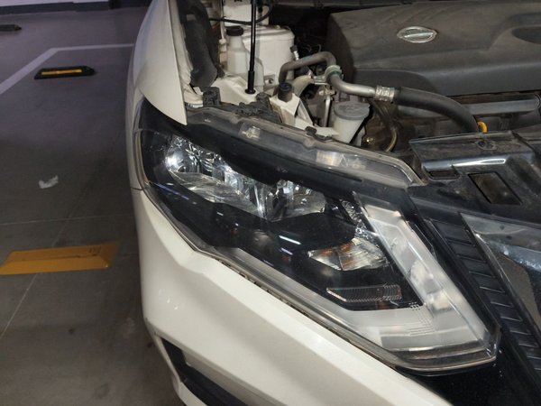 Nissan X-Trail 2017, 96900 км, за 8798 USD - фото 7
