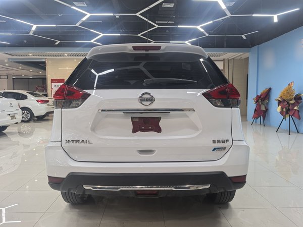 Nissan X-Trail 2017, 97500 км, за 10504 USD - фото 9