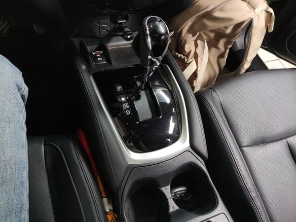Nissan X-Trail 2020, 27000 км, за 13297 USD - фото 17
