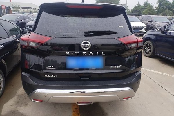 Nissan X-Trail 2021, 90500 км, за 12733 USD