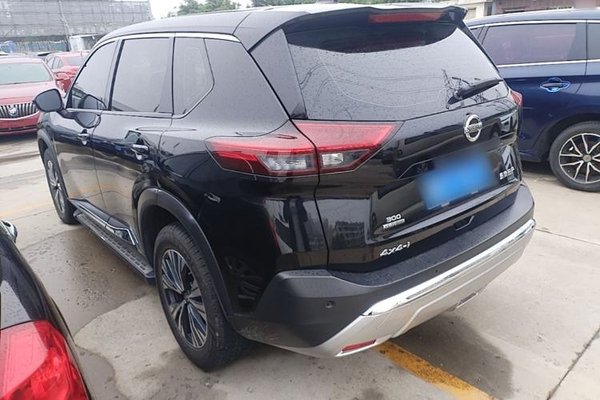 Nissan X-Trail 2021, 90500 км, за 12733 USD
