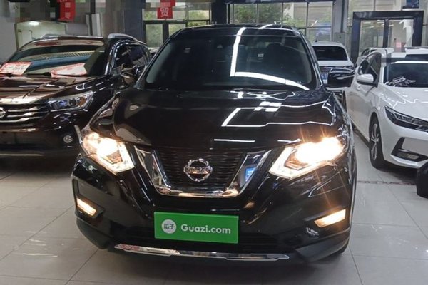Nissan X-Trail 2021, 82300 км, за 13313 USD