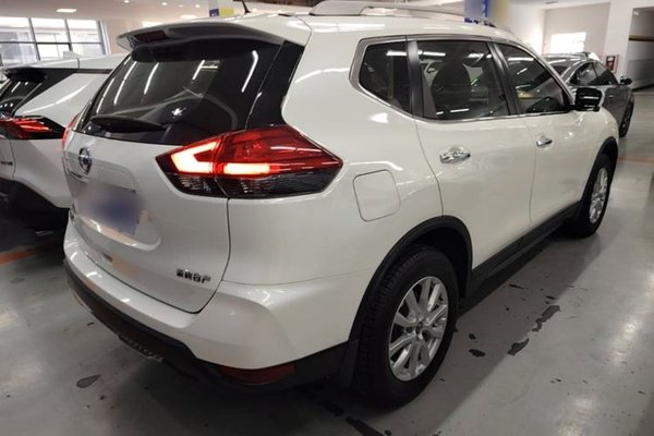 Nissan X-Trail 2021, 33800 км, за 13904 USD