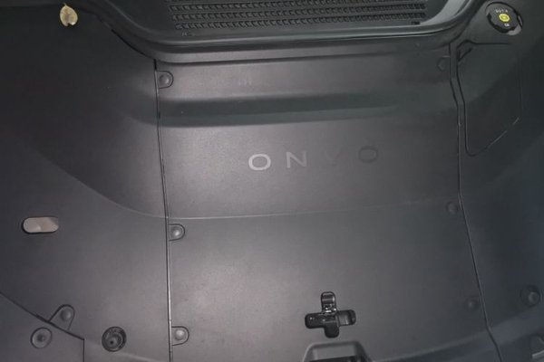 ONVO L60 2024, 8400 км, за 18784 USD - фото 21