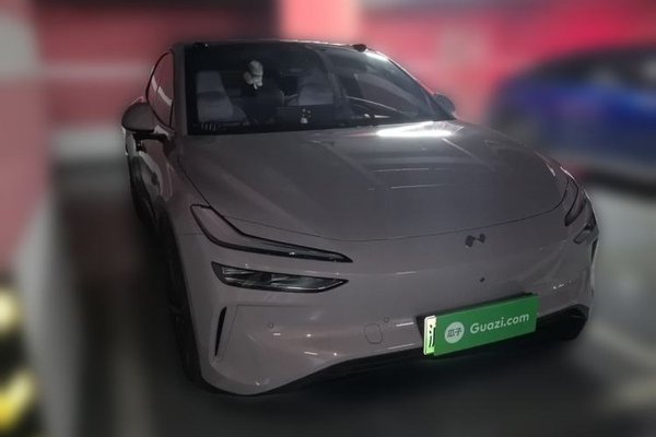 ONVO L60 2024, 8400 км, за 18784 USD