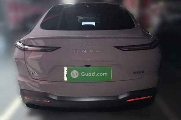 ONVO L60 2024, 8400 км, за 18784 USD