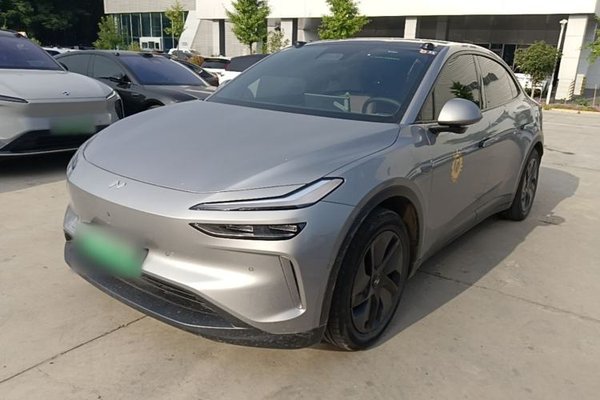 ONVO L60 · 2024 год