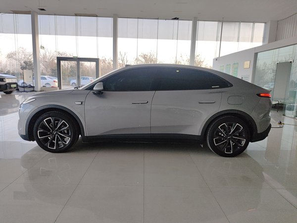 Onvo L60 2024, 11700 км, за 18555 USD