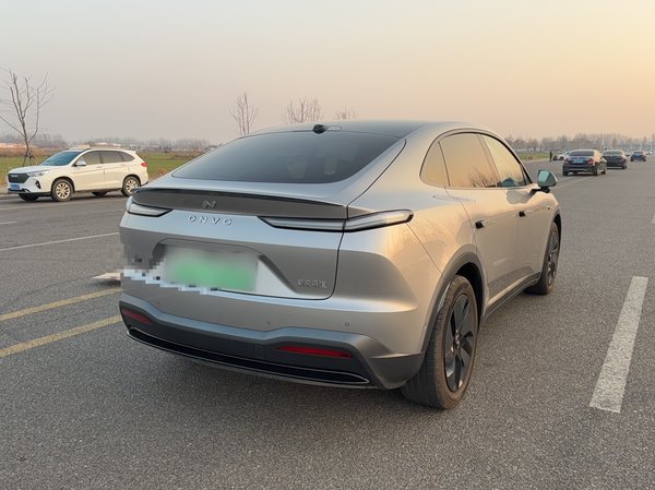 Onvo L60 2024, 16800 км, за 18052 USD