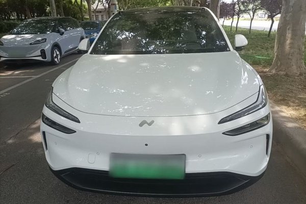 ONVO L60 2024, 17600 км, за 18461 USD