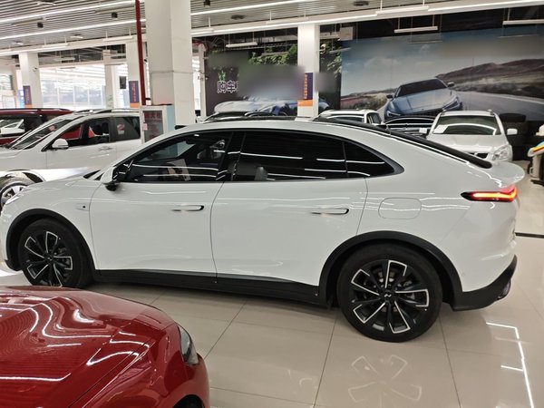 Onvo L60 2024, 21600 км, за 17940 USD