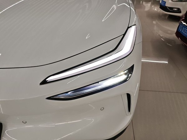 ONVO L60 2024 60 kWh Rear-Drive Version, 2024 года