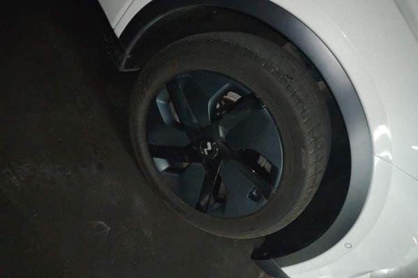 ONVO L60 2024, 23900 км, за 16965 USD
