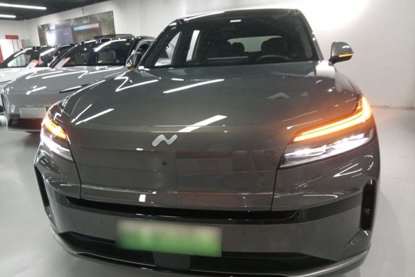 ONVO Luxeed L90 2025, 12600 км, за 27503 USD