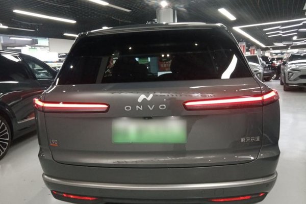 ONVO Luxeed L90 2025, 12600 км, за 27503 USD