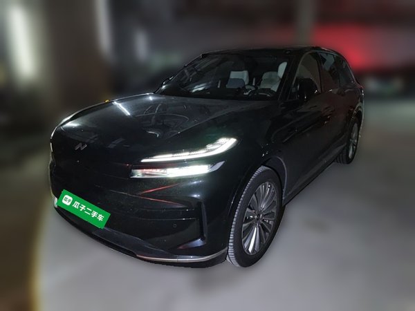 ONVO Luxeed L90 · 2025 год