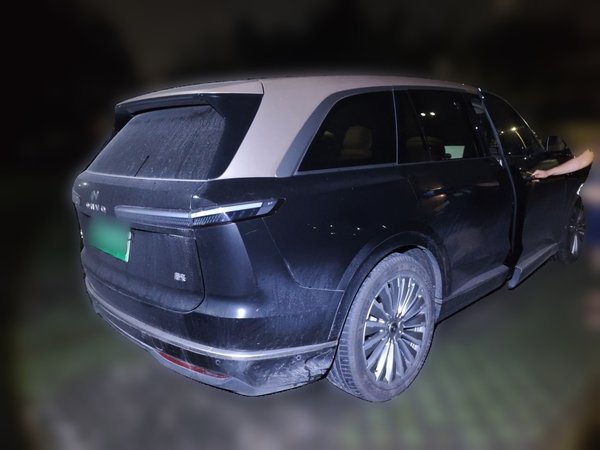 ONVO Luxeed L90 2025, 21300 км, за 26268 USD