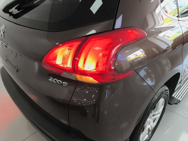 Peugeot 2008 2014, 105300 км, за 4176 USD - фото 8