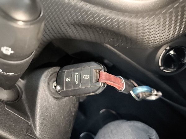 Peugeot 2008 2014, 105300 км, за 4176 USD - фото 20