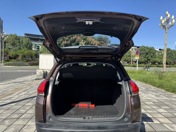 Peugeot 2008 2014, 113000 км, за 4145 USD - фото 10