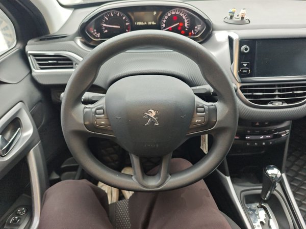 Peugeot 2008 2014, 113000 км, за 4145 USD - фото 12