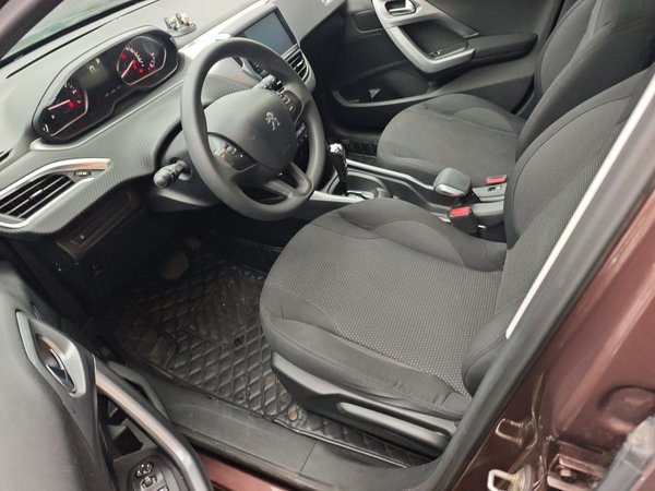 Peugeot 2008 2014, 113000 км, за 4145 USD - фото 16