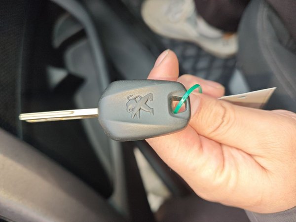 Peugeot 2008 2014, 113000 км, за 4145 USD - фото 19