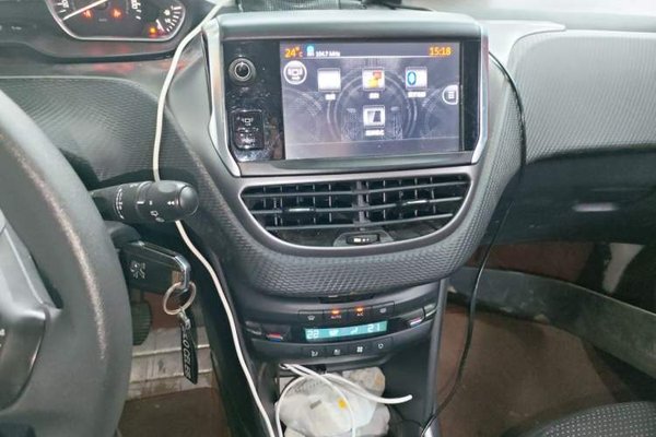 Peugeot 2008 2014, 56600 км, за 2597 USD - фото 13