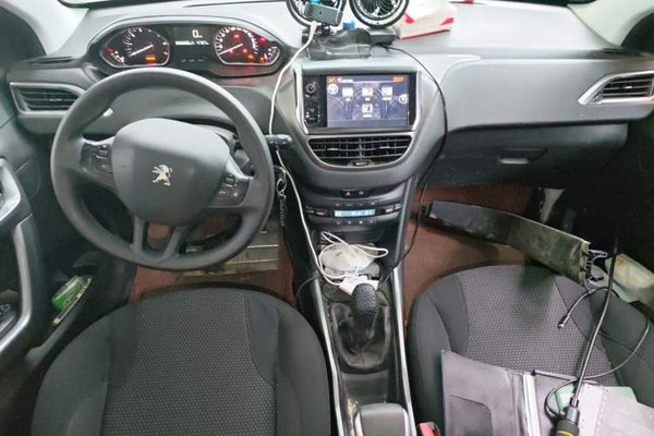 Peugeot 2008 2014, 56600 км, за 2597 USD - фото 9