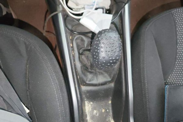 Peugeot 2008 2014, 56600 км, за 2597 USD - фото 14