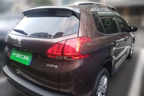 Peugeot 2008 2014, 62100 км, за 4083 USD