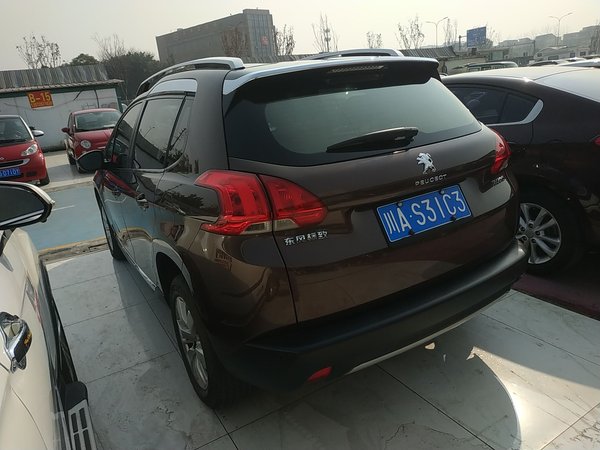 Peugeot 2008 2014, 92500 км, за 5279 USD
