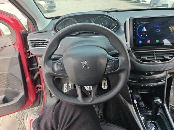 Peugeot 2008 2014, 104100 км, за 4597 USD - фото 14