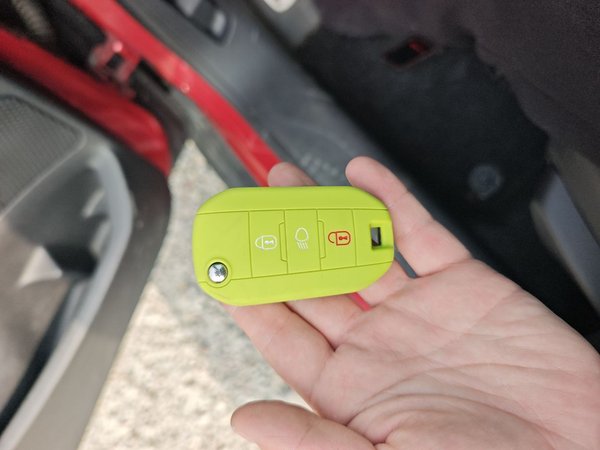 Peugeot 2008 2014, 104100 км, за 4597 USD - фото 12