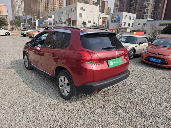 Peugeot 2008 2014, 104100 км, за 4597 USD