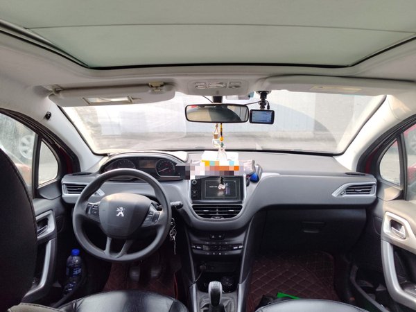 Peugeot 2008 2014, 130900 км, за 2944 USD - фото 19