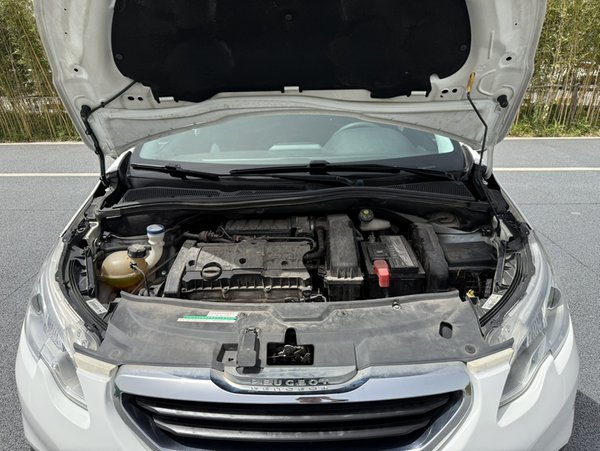 Peugeot 2008 2014, 102000 км, за 5249 USD - фото 25