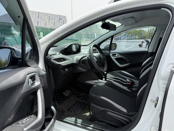 Peugeot 2008 2014, 102000 км, за 5249 USD - фото 22