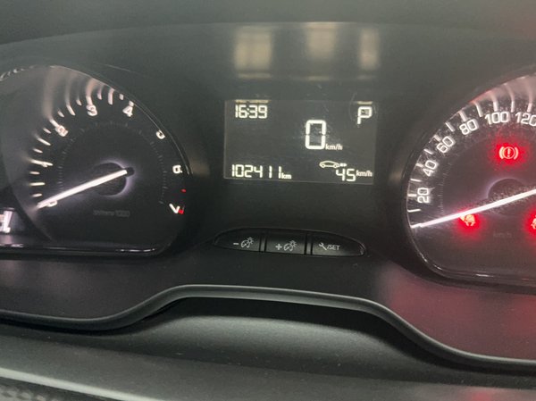 Peugeot 2008 2014, 102000 км, за 5249 USD - фото 13