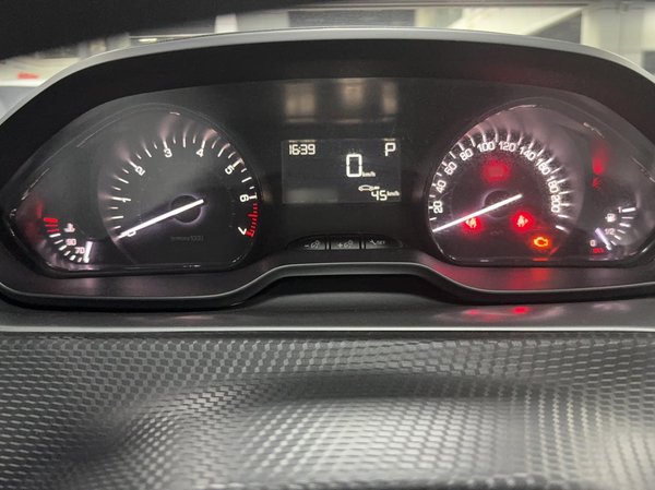 Peugeot 2008 2014, 102000 км, за 5249 USD - фото 12