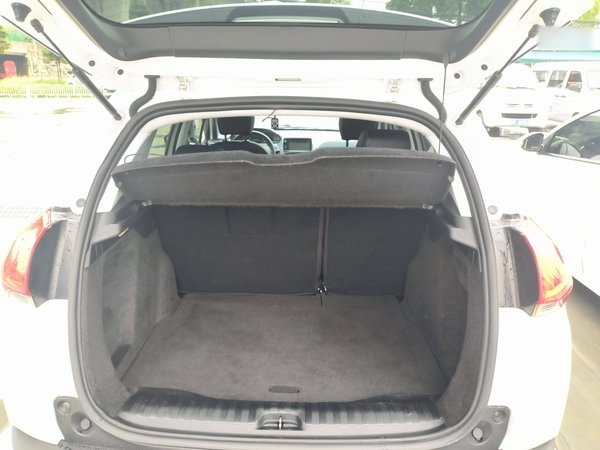 Peugeot 2008 2014, 110200 км, за 4959 USD - фото 18