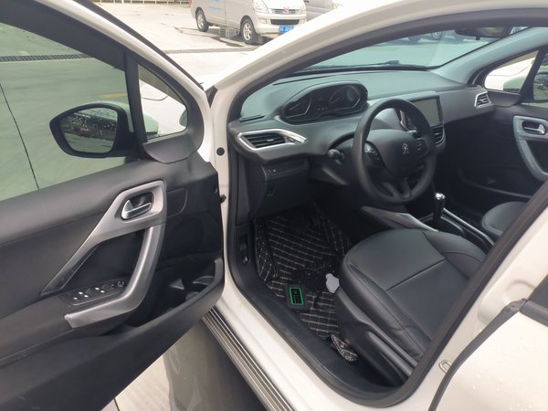 Peugeot 2008 2014, 110200 км, за 4959 USD - фото 21