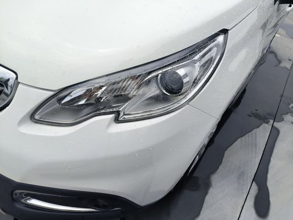 Peugeot 2008 2014, 110200 км, за 4959 USD