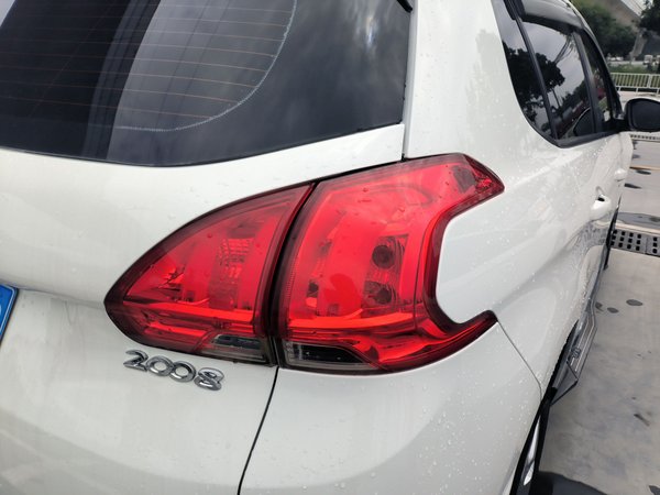 Peugeot 2008 2014, 110200 км, за 4959 USD - фото 8