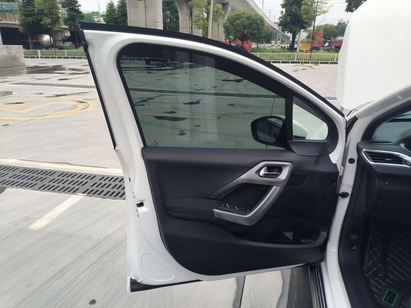 Peugeot 2008 2014, 110200 км, за 4959 USD - фото 25